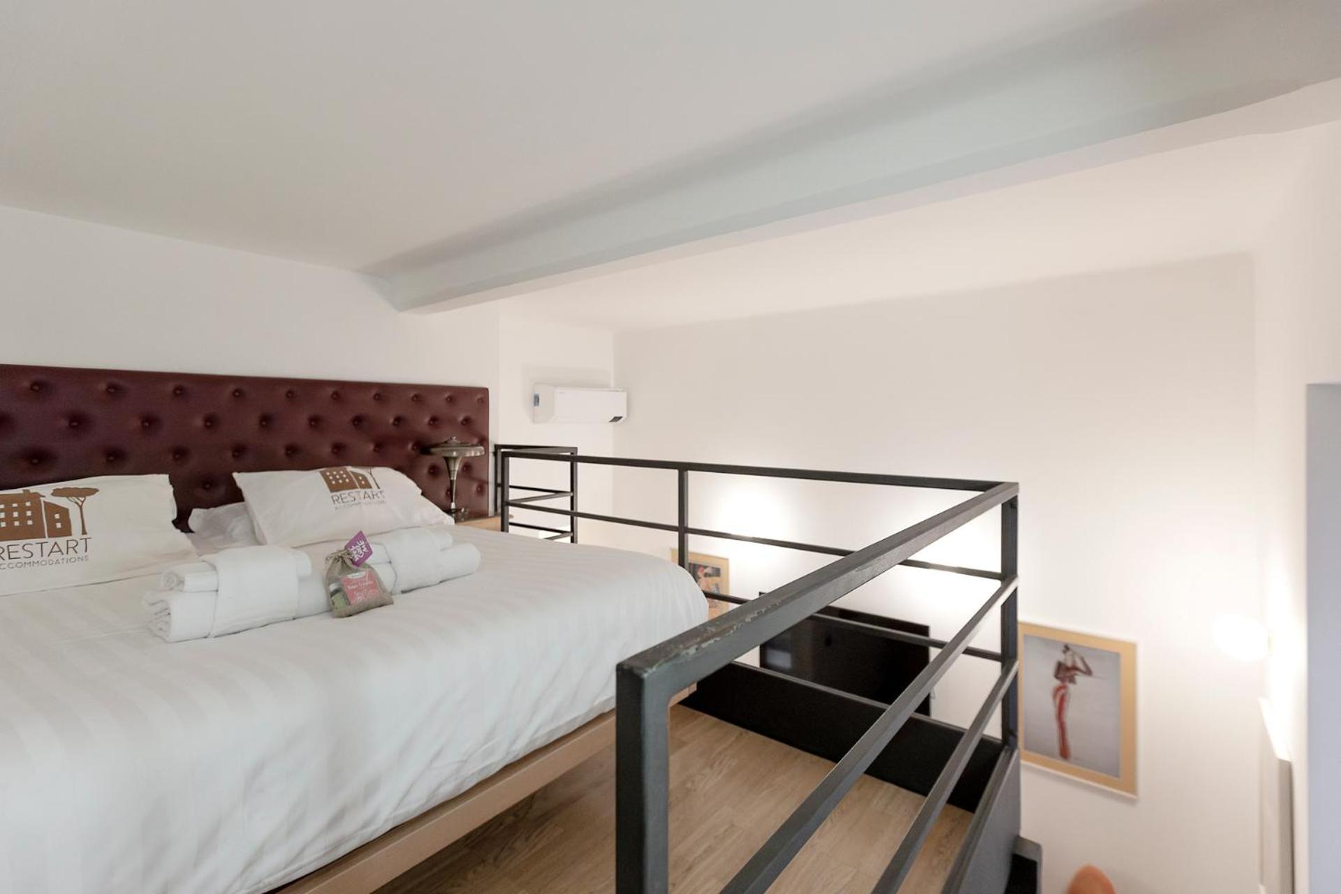 Restart Accommodations Colle Oppio E Paganini Róma Kültér fotó